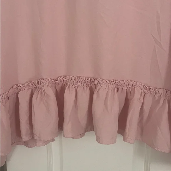 Cloth & Stone Blush/Light pink Ruffle Top with Open Back - Picture 7 of 7